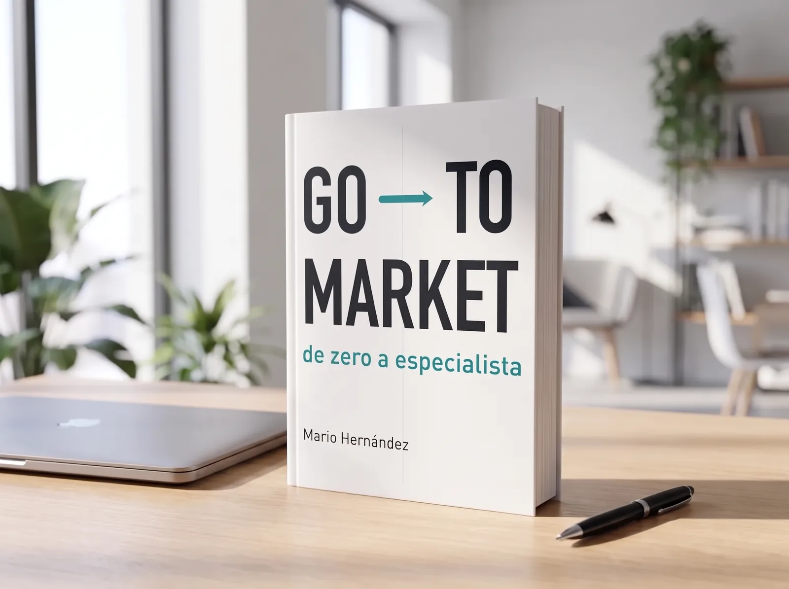 El llibre «Go-To-Market: de zero a especialista» sobre un escriptori
